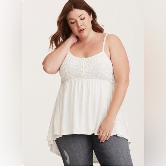 Womens Torrid Ivory White Crochet Babydoll Soft Cami Tank Sz 3 Hi Low Swing Top - Picture 2 of 8